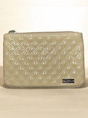 Express Quilted Patent Wristlet